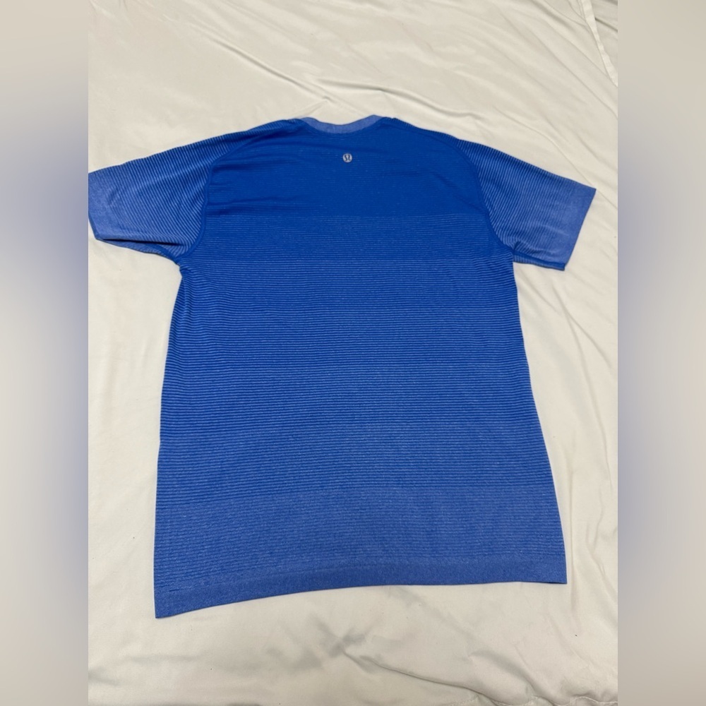 Lululemon Metal Vent Tech Short Sleeve - Picture 5 of 7